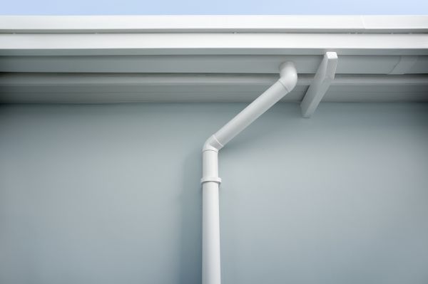 Downspout Unclogging in Sylvania